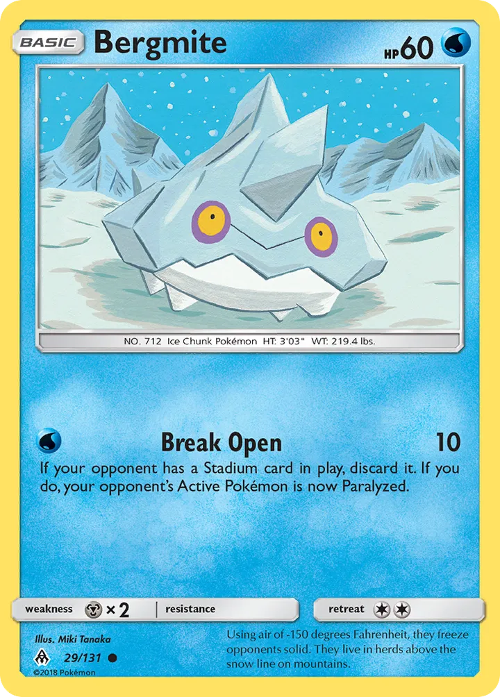 Sun & Moon—Forbidden Light 영어판 Bergmite 29 카드 앞면